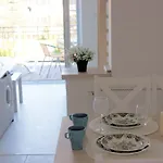 Koral Apartmenty *