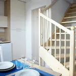 Koral Apartmenty *
