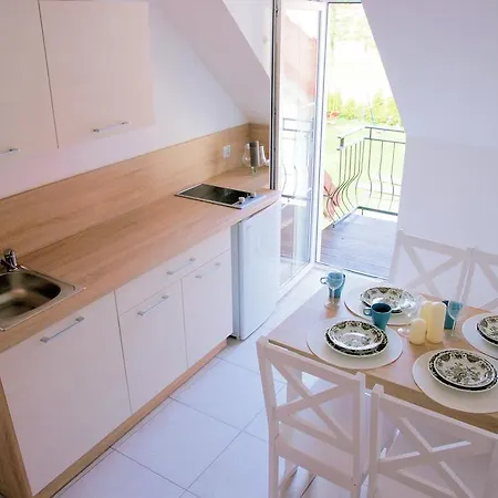 アパート Koral Apartmenty