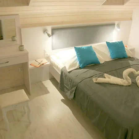 Koral Apartmenty アパート サルビノボ