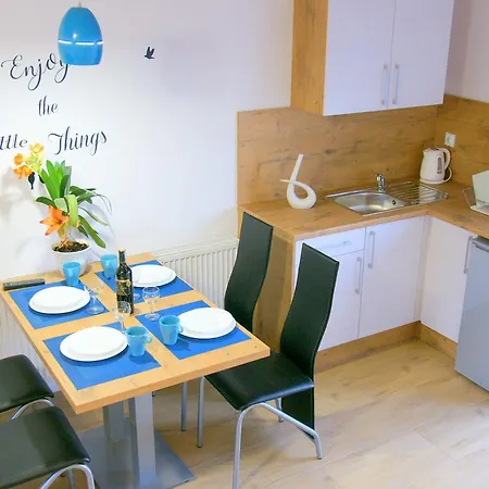 Koral Apartmenty サルビノボ