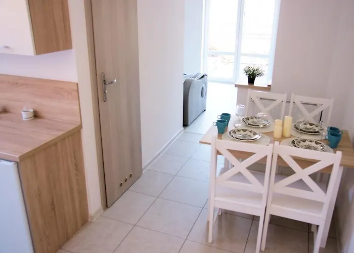 شقة Koral Apartmenty